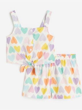 H&M | Pastel Hearts Shorts Set (10)